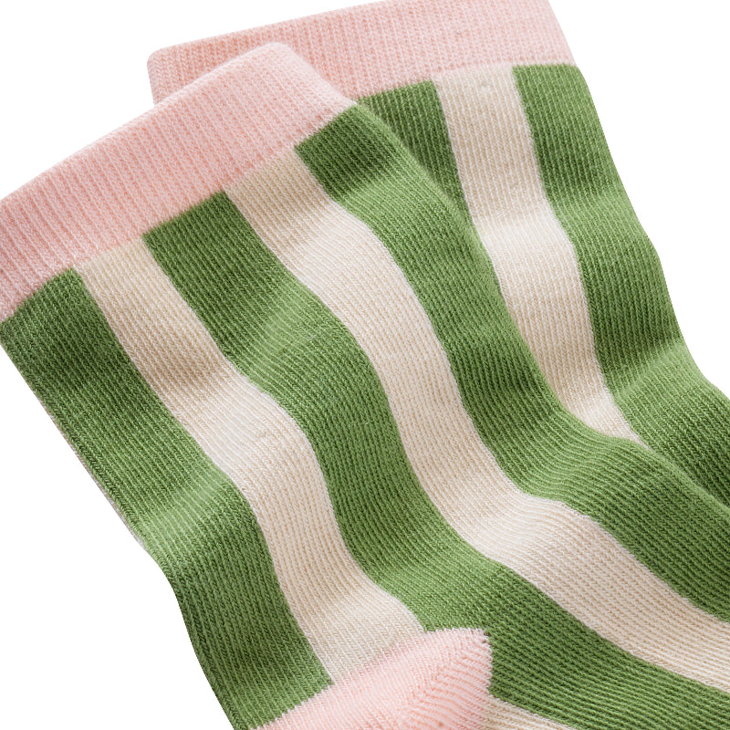 Chaussettes rayées vert olive avec des des détails rose
