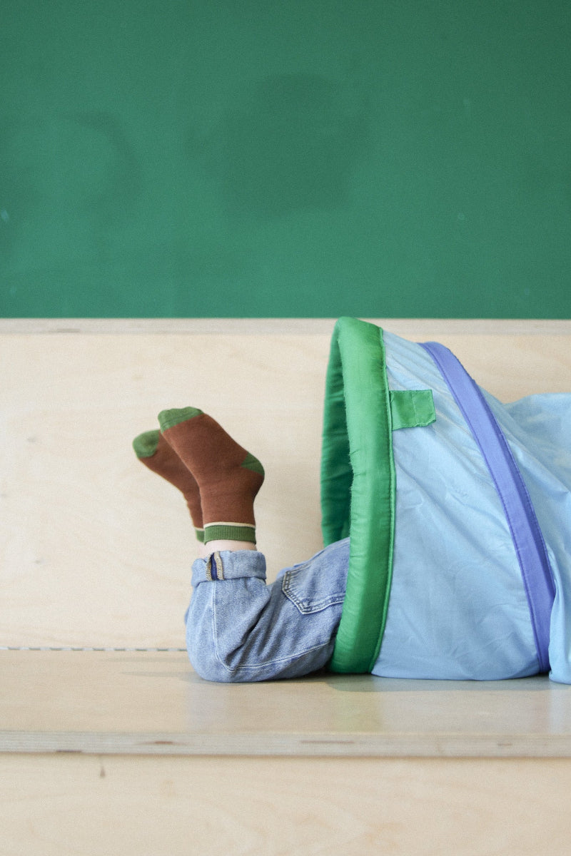 chaussettes sans couture marron et vert épaisses
