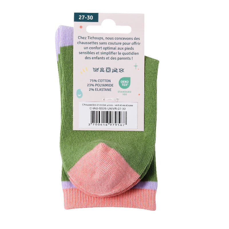 Chaussettes unies vert olive et rose sur l'envers vue du packaging cartonné arrière.