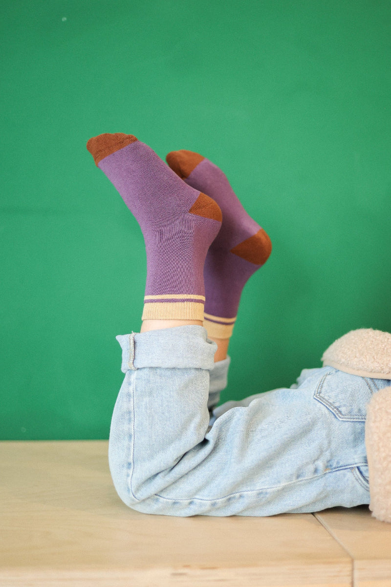 chaussettes sans couture violet et beige épaisses