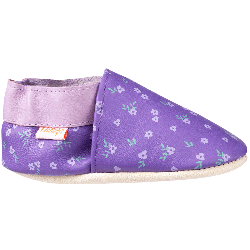 Chaussons cuir souple enfant couleur violet à motifs floral vue de profil