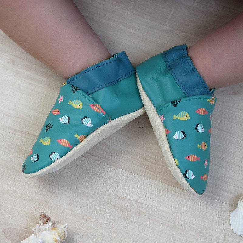 chaussons-bebe-cuir-souple-simon-ninon-poissons-face