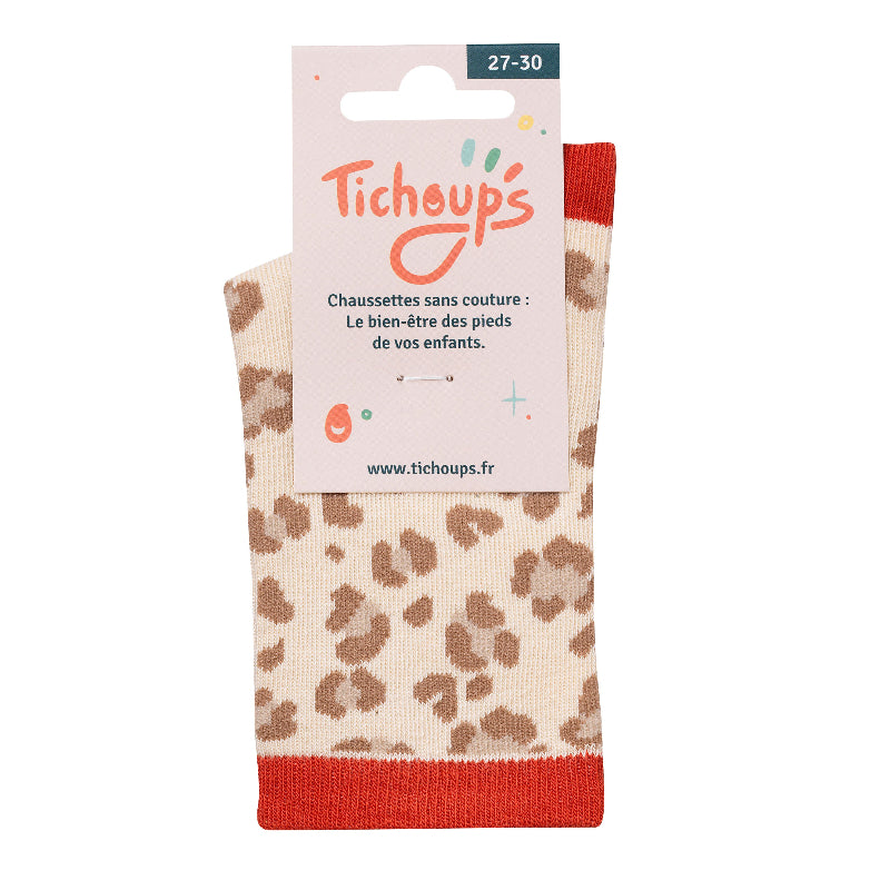 Photo du packaging resto des chaussettes sans couture léopard beige et rouge.