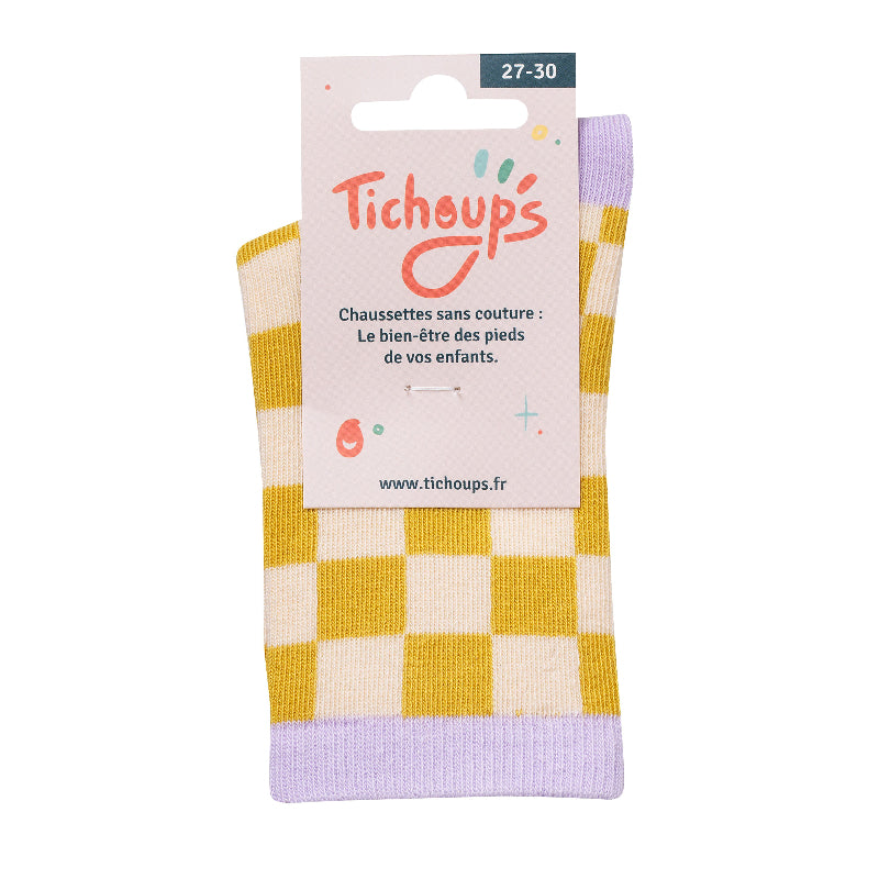 Photo du packaging avant  des chaussettes sans couture damier ocre et violet .
