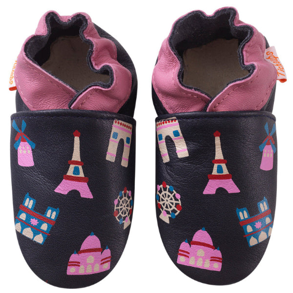 Photo des chaussons cuir souple enfant Lily à Paris vue de face.