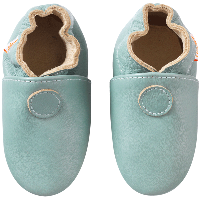 Chaussons cuir souple uni vert eucalyptus  vue de face