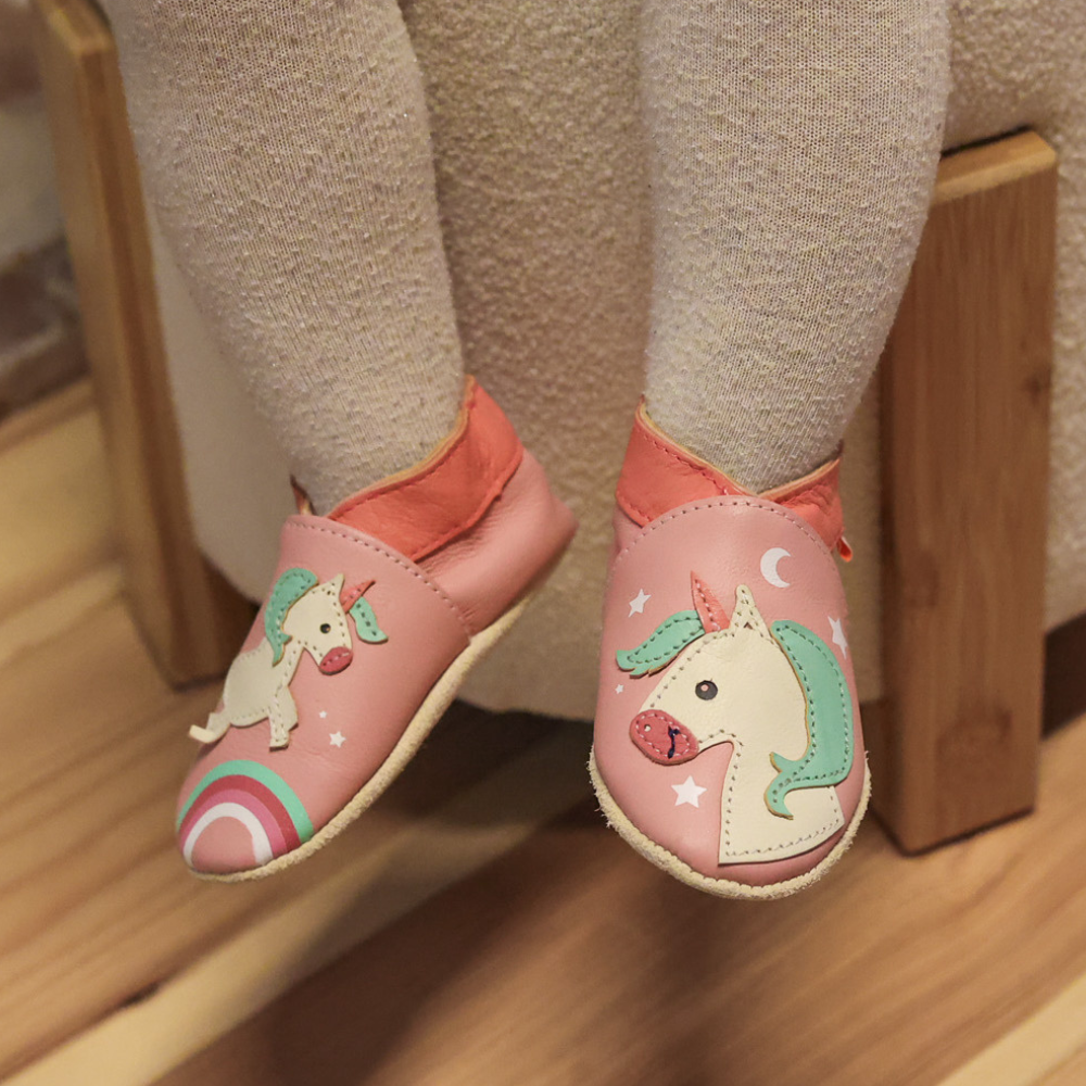 Chaussons bébé cuir souple Laura la licorne – Tichoups.