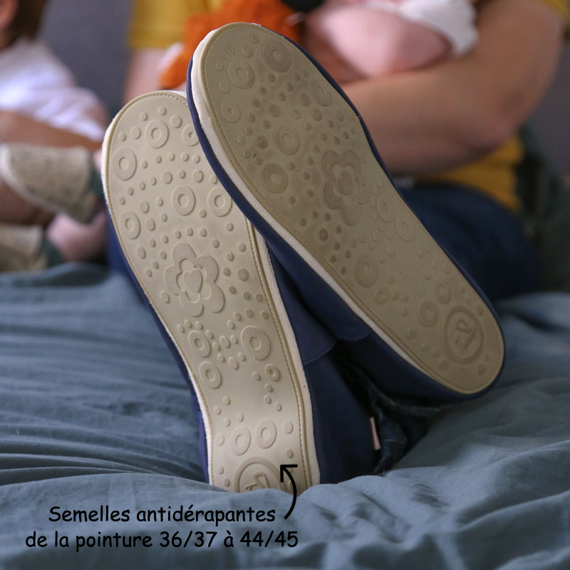 Chaussons bebe cuir souple bouclettes cafe Tichoups
