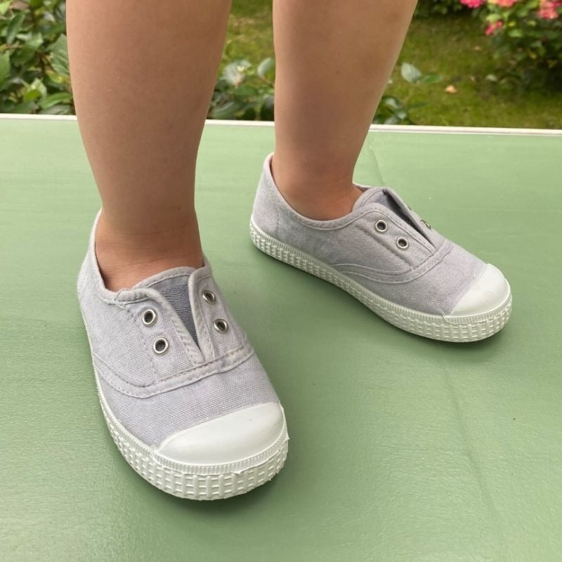 chaussures-premiers-pas-toile-tiwi-gris-profil